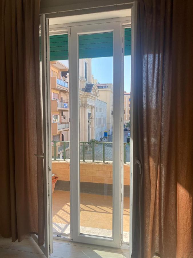 Md House Bed & Breakfast Civitavecchia Exterior foto